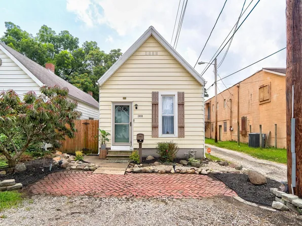 2838 Dennison St, Evansville, IN 47712