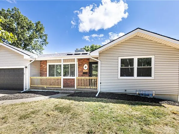 3917 S Hocker Ave, Independence, MO 64055