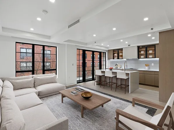 327 E 22nd St APT 6A, New York, NY 10010