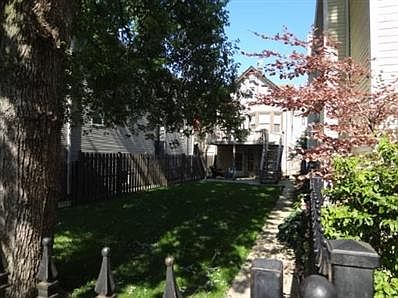 2nd image of 3257 N Oakley Ave #2