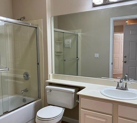 5th image of 903 Sunrose Ter APT 115