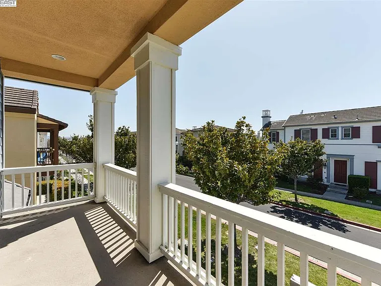 211 Kingfisher Ave — Photo 27