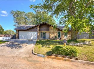 1720 Plumb Ct, Midwest City, OK 73130