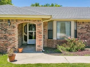 212 Skycrest St, Borger, TX 79007