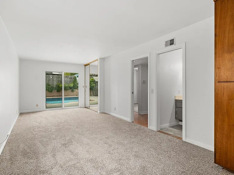 8629 Stanwell St — Photo 18