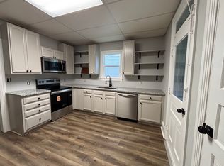 264 W High St, Hummelstown, PA 17036