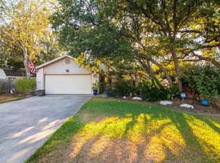 304 Panther Path, Liberty Hill, TX 78642