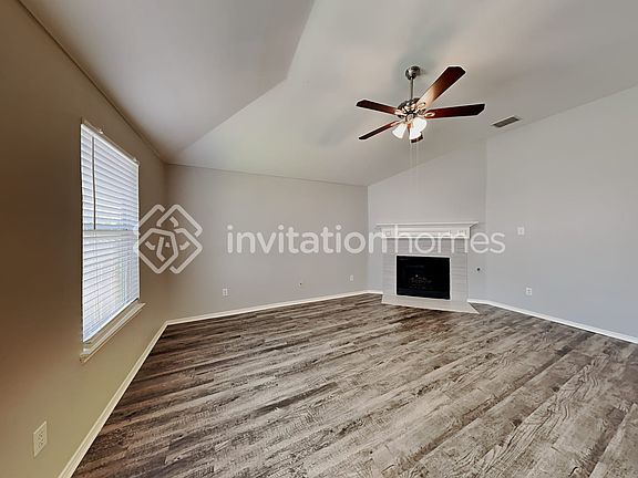 3rd image of 15636 Landing Creek Ln