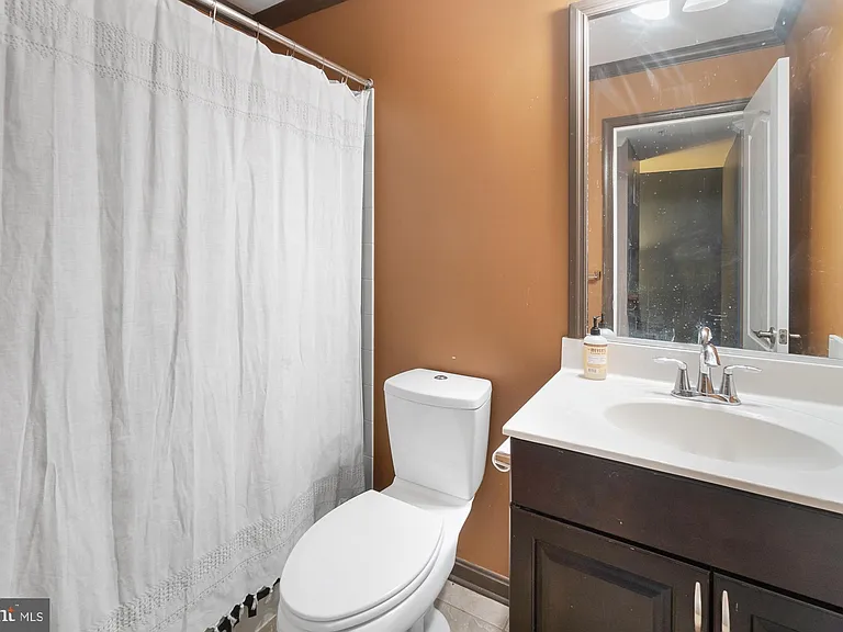 7803 Wormans Mill Rd — Photo 27