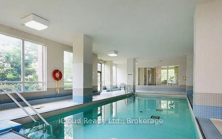 1359 Rathburn Rd E #408 — Photo 16