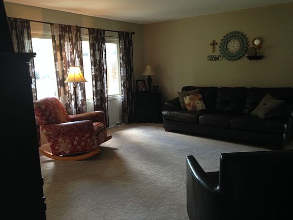 4th image of 1360 Indian Creek Dr