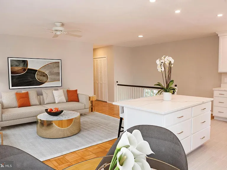 3410 Martha Custis Dr — Photo 15