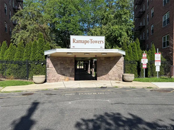 30 South Cole Avenue #2E, Spring Valley, NY 10977