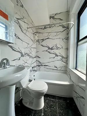 Rented by Oxford Property Group | media 6