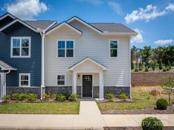 198 Beacon Ave, Morganton, NC 28655