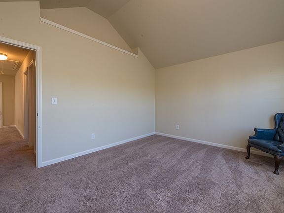 5th image of 687 Blue Ash Ct