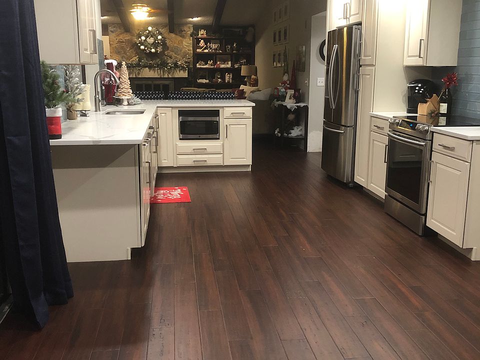 2nd image of 3003 Wilton Ln