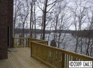 7227 High Point Ct, Charlotte, NC 28278