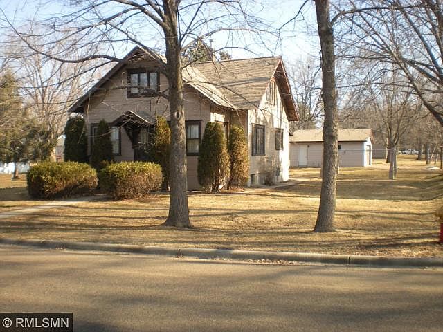 1st image of 700 5th Ave N