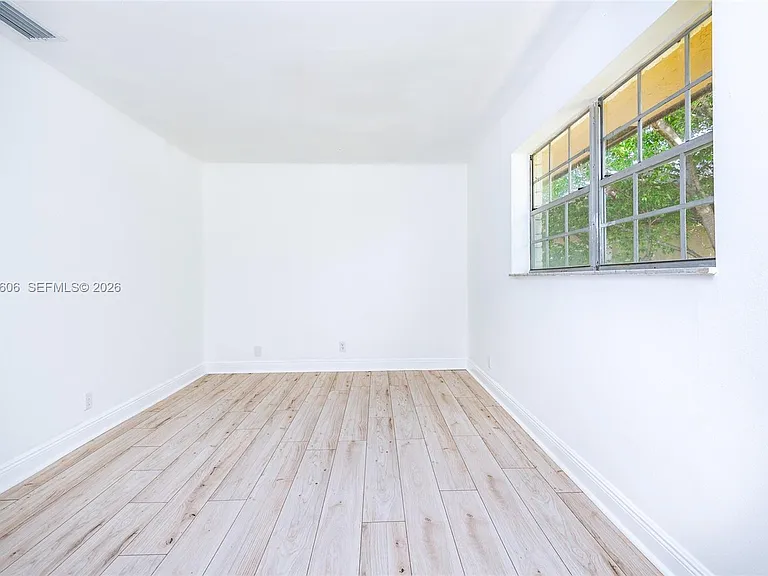 7920 Kimberly Blvd #305 — Photo 23