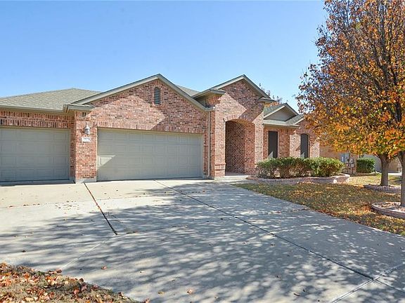 3rd image of 2123 Settlers Park Loop