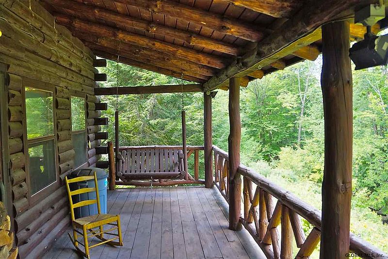 5th image of 960 ASH GROVE Road