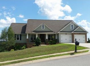 144 Forest Ln S, Blountville, TN 37617