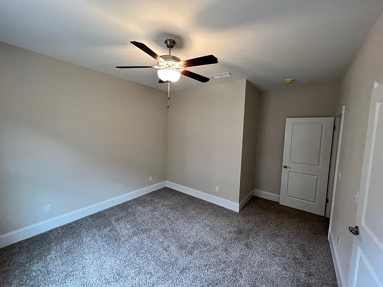 843 Avery Park Dr — Photo 8