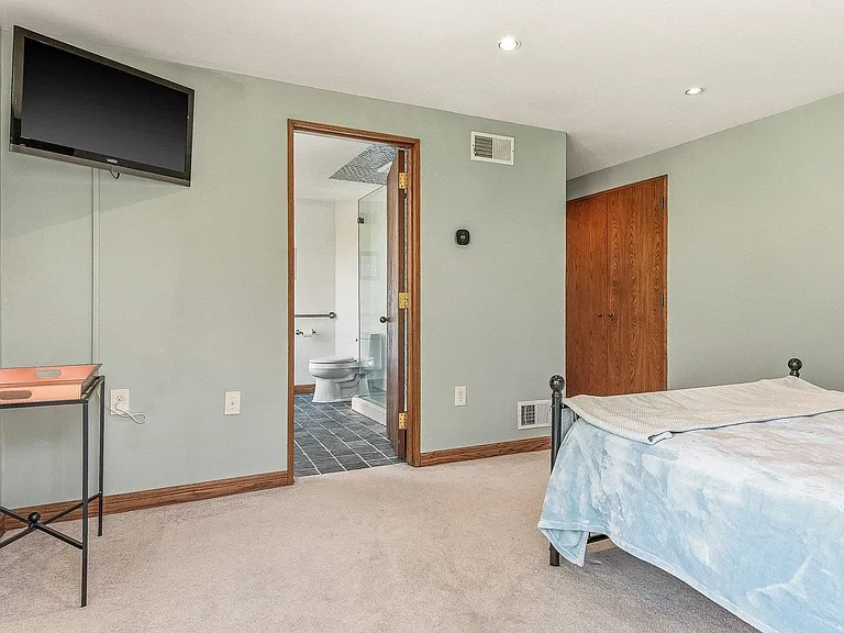 8 Willey Creek Rd — Photo 18