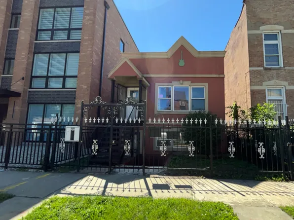 3736 S Calumet Ave, Chicago, IL 60653