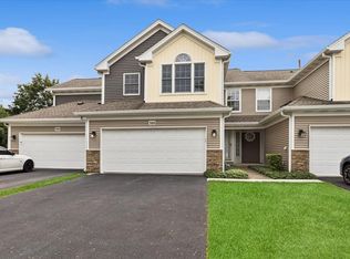 388 E Tall Oaks Ln #388, Itasca, IL 60143