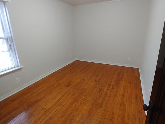 4th image of 4647 N Elston Ave