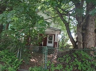476 E 127th St, Cleveland, OH 44108