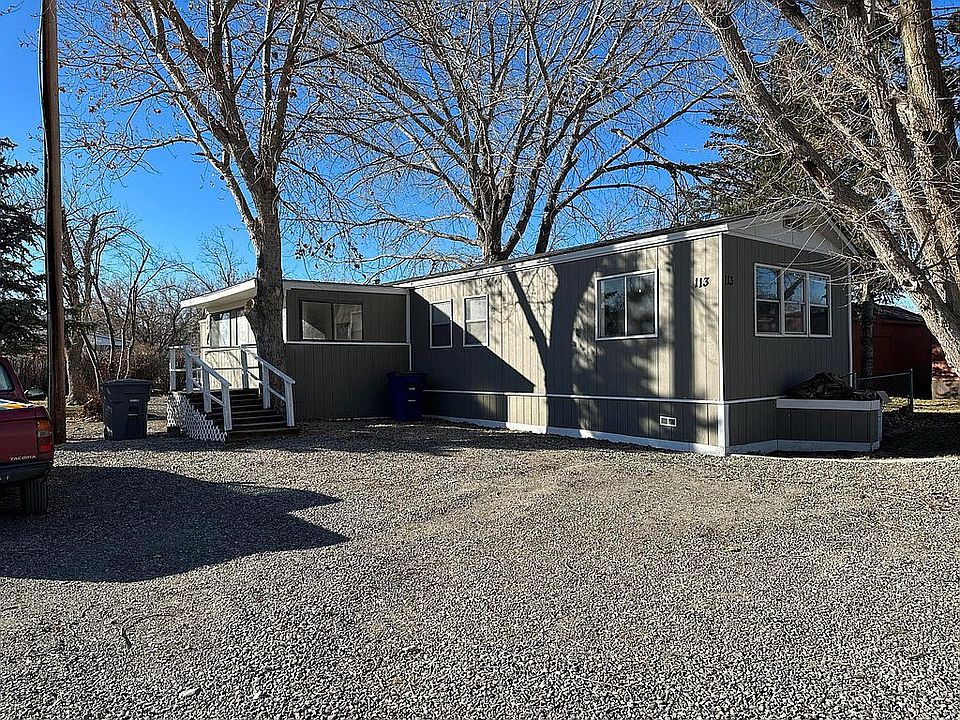 Front View with sunroom