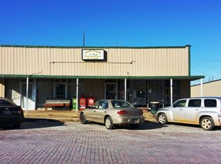 317 N Main St, Seminole, OK 74868