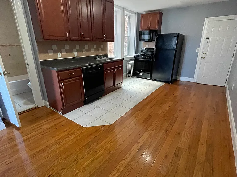 403 Avenue C #7 — Photo 2