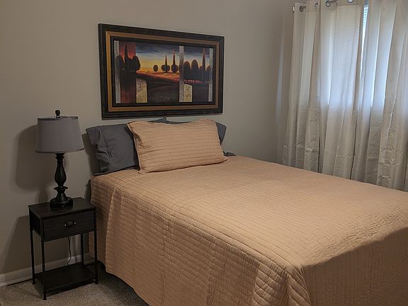 3rd image of 248 Hickorydale Dr #1