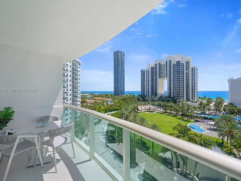 19370 Collins Ave #905 — Photo 2