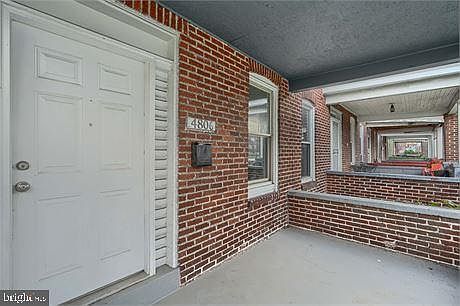 2nd image of 4806 Reisterstown Rd
