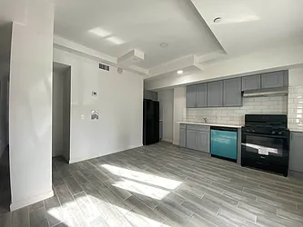 Rented by NY Space Finders Inc.