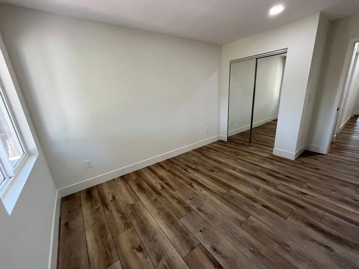 4823-4821 Catoctin Dr. — Photo 2