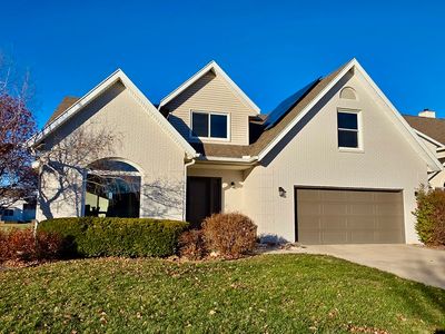 10 Prenzler Dr, Bloomington, IL, 61704