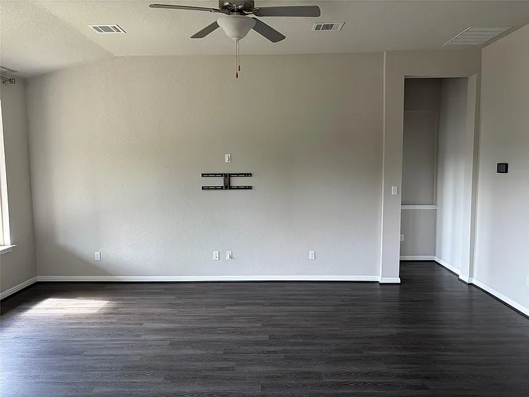 641 Gabrielle Anne Dr — Photo 7