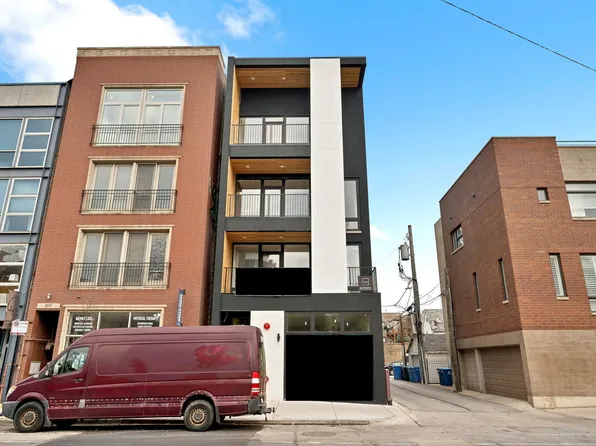 2115 N Damen Ave #3W, Chicago, IL 60647