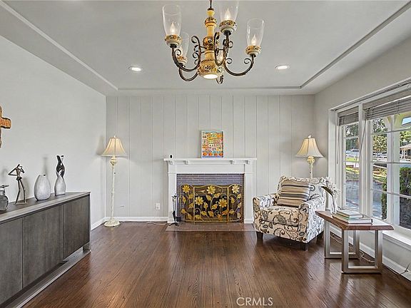 2nd image of 2521 Harmony Pl