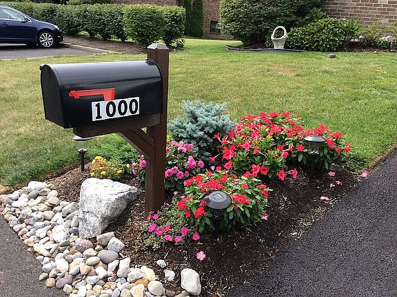 5th image of 1000 Van Buren Walk