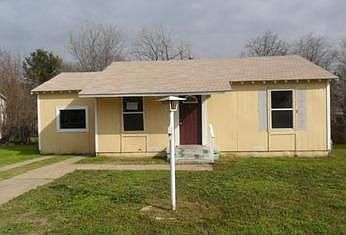 1st image of 2301 Eastover Ave