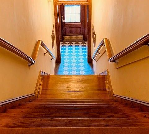 2nd image of 46 Main St APT 10