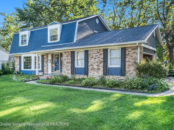 512 Boutell Dr, Grand Blanc, MI 48439
