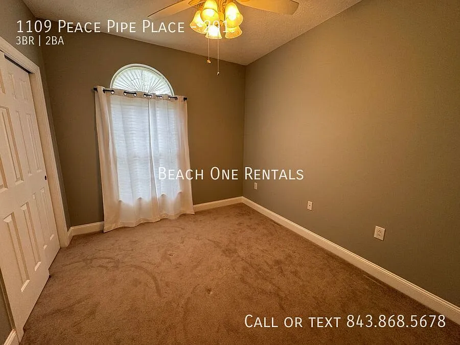 **First Months Rent Free** Myrtle Beach - 3 Bedroom / 2 Bathroom Condo — Photo 3